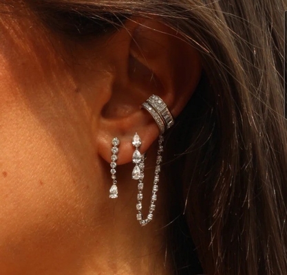 925 Sterling Silber Weiße Birnen Tropfen Kubik Zirkon Ohrringe für Kundenbedürfnisse