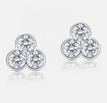 S925 Silber-Drei-Stein-Stud-Ohrringe mit Rhodiumbeschichtung für Frauen und Mädchen Schmuck