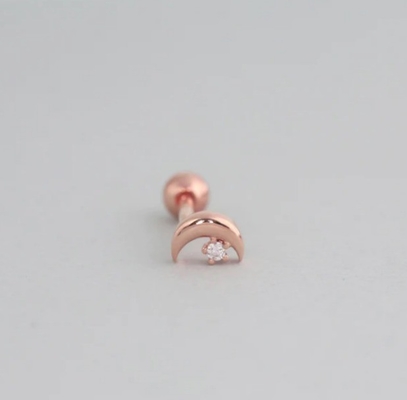 925 Sterling Silber Tiny CZ Moon Piercing Stud Ohrring mit Kugelschraubrückverschluss