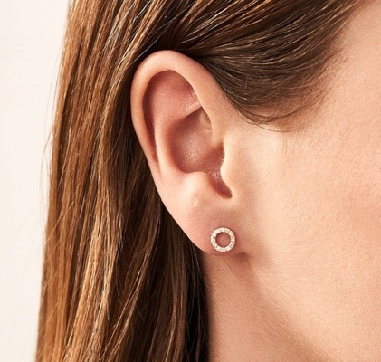 18K Goldplattiert 925 Sterling Silber Klassiker Stud Ohrringe für Mädchen Modeaccessoire