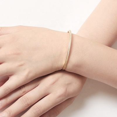 Weibliche Verstellbares Armband mit Zirkons 18K Goldschmuck