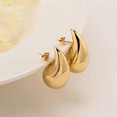Customized Logo 18K Gold Plattiert Tränendropfen Hohl Stud Ohrring für Mädchen Schmuck Party