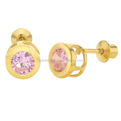Handgefertigte 4mm klare CZ-Goldplattierte Stud-Ohrringe für Kinder 925 Silberschmuck