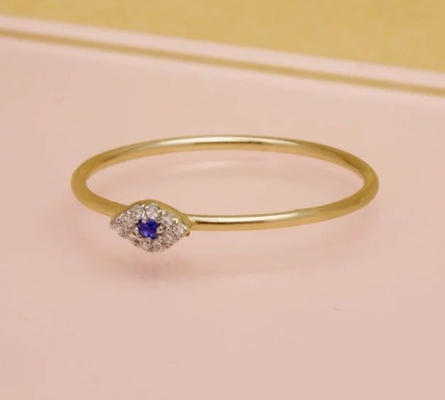 Classic Style Mini Pave Ring mit Diamant Auge und Blau Saphir in 925 Sterling Silber