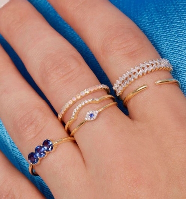 Classic Style Mini Pave Ring mit Diamant Auge und Blau Saphir in 925 Sterling Silber