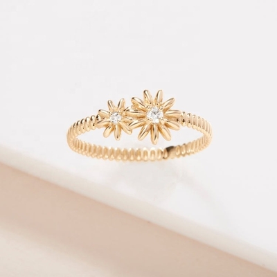 Fashion Gold Plattiert 925 Sterling Silber Daisy CZ Ring Frauen Eleganz Accessoire