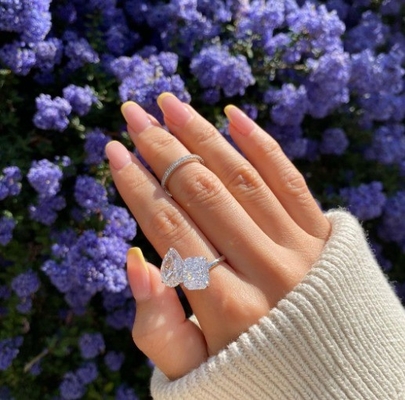 925 Sterling Silber Zwei Steine Verlobungsring mit Prong-Setting und weiße CZ Steine
