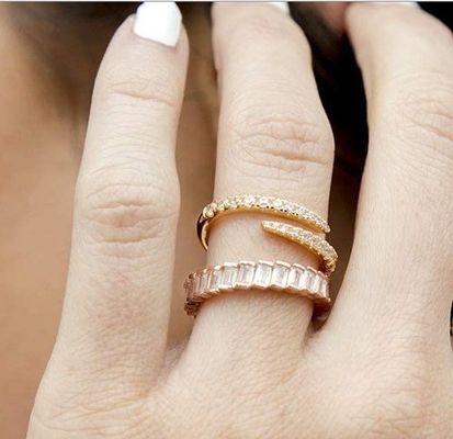 14K Goldplattiert Kubik Zirkonia Open Twist Ewigkeit Band Ring Eco Friendly