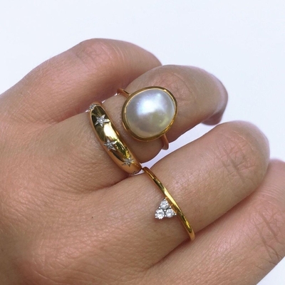 Dainty Domed Rings 14k 18k Gold Chunky Star Set Diamant Band Ring für stilvolle Outfits