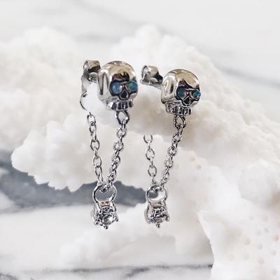 18K Goldplattiert Handgefertigt Opal Stein Schädelkette Tropfen Frauen Ohrring