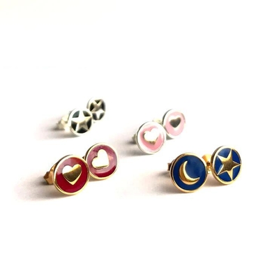 925 Sterling Silber 8mm Herzstück Ohrringe mit rosa Emaille