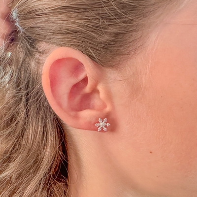 925 Sterling Silber, rhodiniert, CZ-Schneeflocken-Ohrstecker, 2g