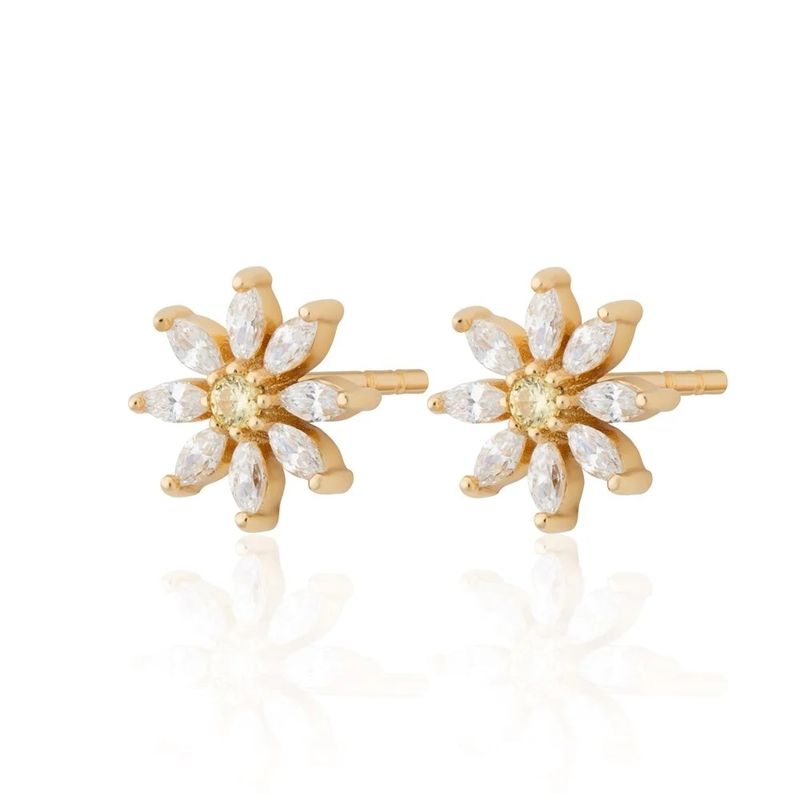 925 Sterling Silber 18K Goldplattierte Blumen Design Stud Ohrringe mit Marquise Schnitt und Klauen Setting