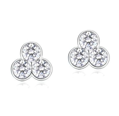 S925 Silber-Drei-Stein-Stud-Ohrringe mit Rhodiumbeschichtung für Frauen und Mädchen Schmuck