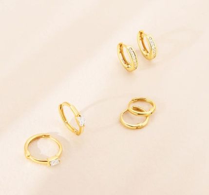 14K vergoldete 10mm Baguette-Schliff rosa kubische Zirkonia Kinder-Creolen mit 50PRS Mindestbestellmenge