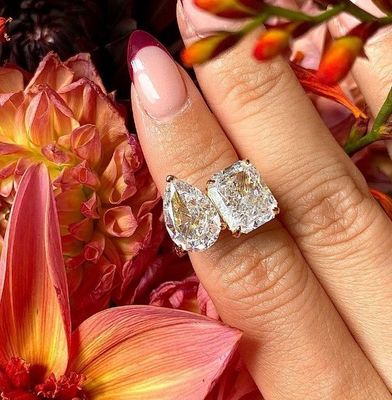 925 Sterling Silber Zwei Steine Verlobungsring mit Prong-Setting und weiße CZ Steine