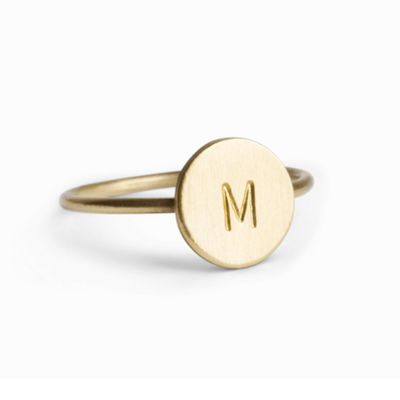 ECO Friendly 2019 Design Einfache Frauen Messing Silberring Schmuck mit Gravur Initial
