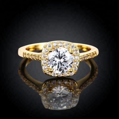 Diamant 18K Goldplattierte Ringe Größe 5 - Größe 10 Frauen Verlobungsring