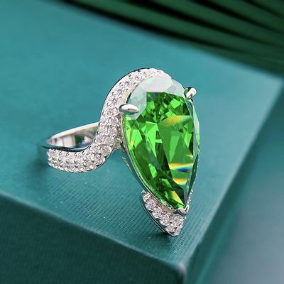 Luxus Smaragd CZ Diamantringe Real 925 Sterling Silber Handgemachter Schmuck für Frauen