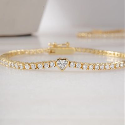 925er Sterlingsilber 14K vergoldetes Herz-Tennisarmband mit Zirkonia