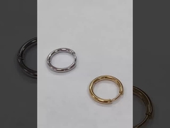 Einfach Rose Gold 8mm Hinged Huggie Kleine Hoop Ehrringe aus Edelstahl für den Abschluss