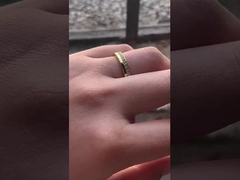 18K-Goldplattiert 925 Sterling Silber 3 Micro Pave Herzring für Frauen und Elegant