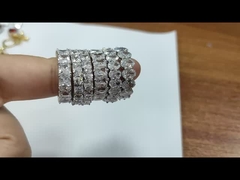 Einzigartige Farbspitzen mit Kubikzirkon-Zubehör für Frauen 925 Sterling Silber Eternity Band Ring